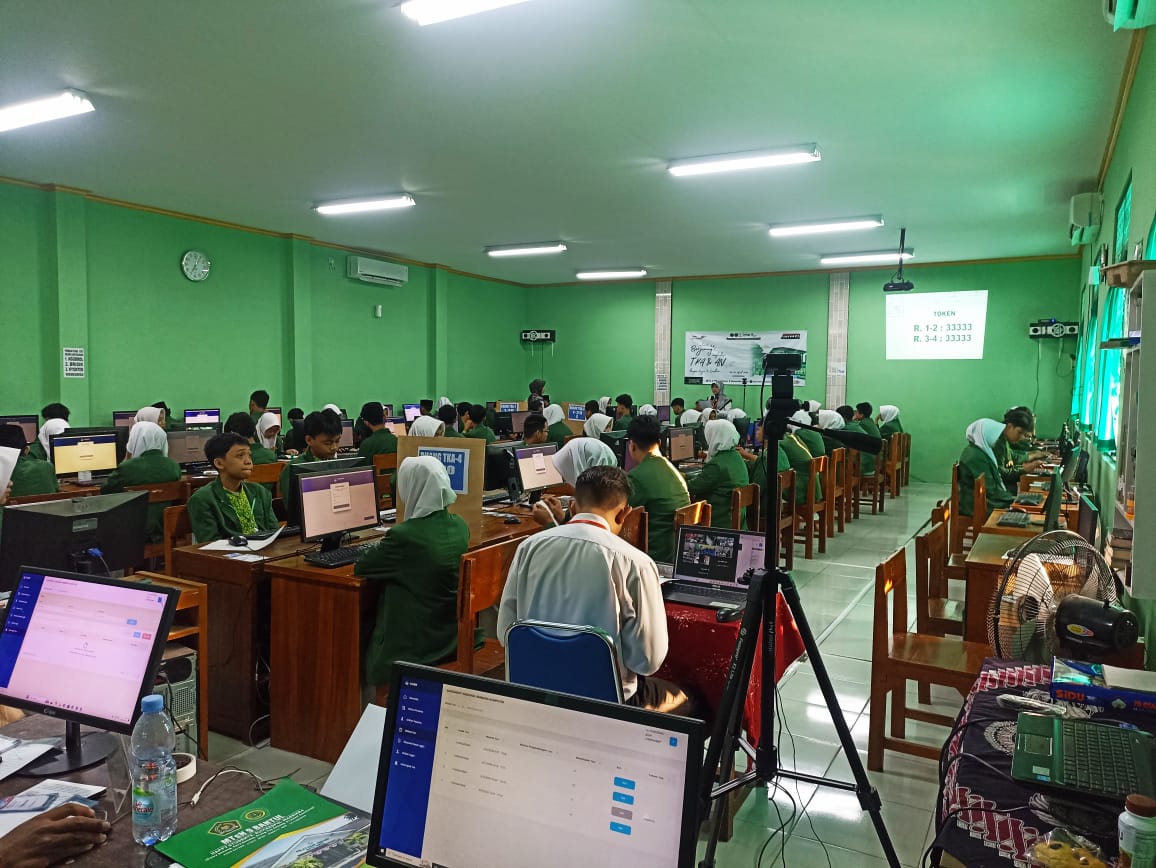 Hari Pertama TKA di MTsN 9 Bantul Sukses Digelar dengan Ujian Matematika dan Numerasi